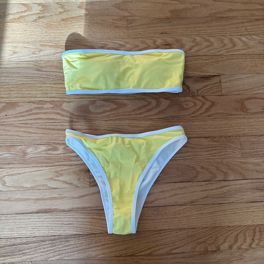 NWOT yellow high sit on waist bikini